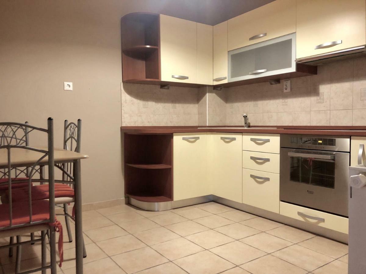 Arnyas Liget Apartment Печ Екстериор снимка